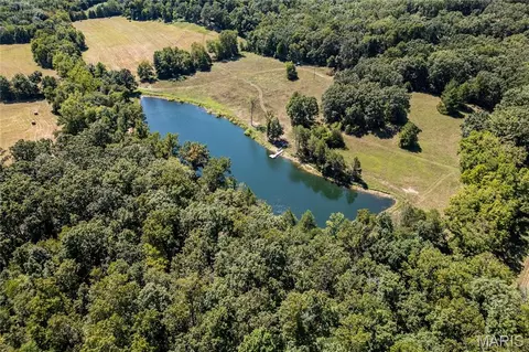 31 Sunset Ln, Steelville, MO 65565