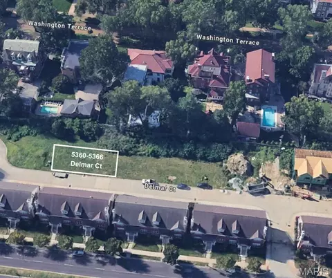 5362 Delmar Place Ct, Saint Louis, MO 63112