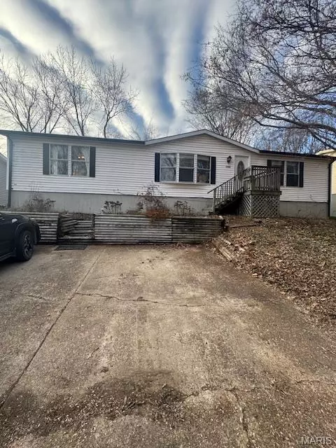 1705 Little Brennan Rd, High Ridge, MO 63049