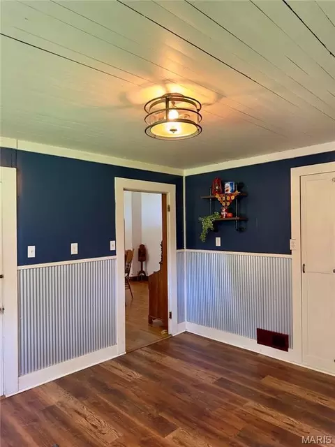 Other - 659 E Pine St, Bourbon, MO 65441 photo 5 of 5