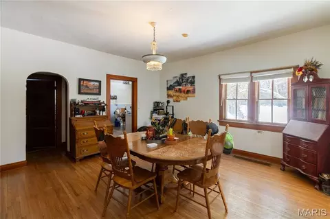 Dining - 659 E Pine St, Bourbon, MO 65441 photo 1 of 2