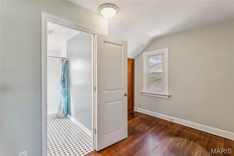 Bedroom - 6652 Hancock Ave, Saint Louis, MO 63139 photo 3 of 7