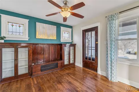 Entry Way - 6652 Hancock Ave, Saint Louis, MO 63139 photo 1 of 4