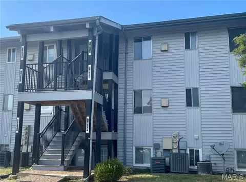1812 Gascony Parc Dr #1812, Lake Saint Louis, MO 63367