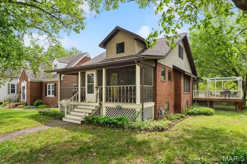 301 S Missouri Ave, Belleville, IL 62220