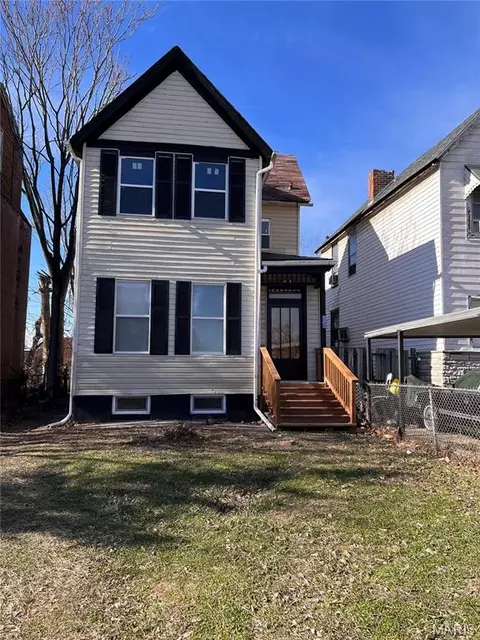 1215 N Euclid Ave, Saint Louis, MO 63113