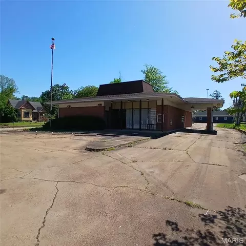122 N Main St, Arcadia, MO 63621
