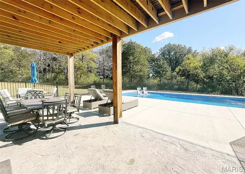 Exterior - 102 Enclave Terrace Ct, Weldon Spring, MO 63304 photo 9 of 9