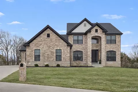102 Enclave Terrace Ct, Weldon Spring, MO 63304