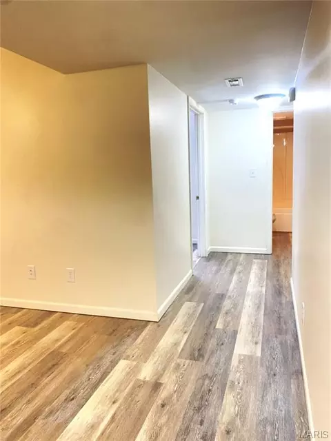 Entry Way - 2300 Willows Ct, Washington, MO 63090 photo 1 of 4