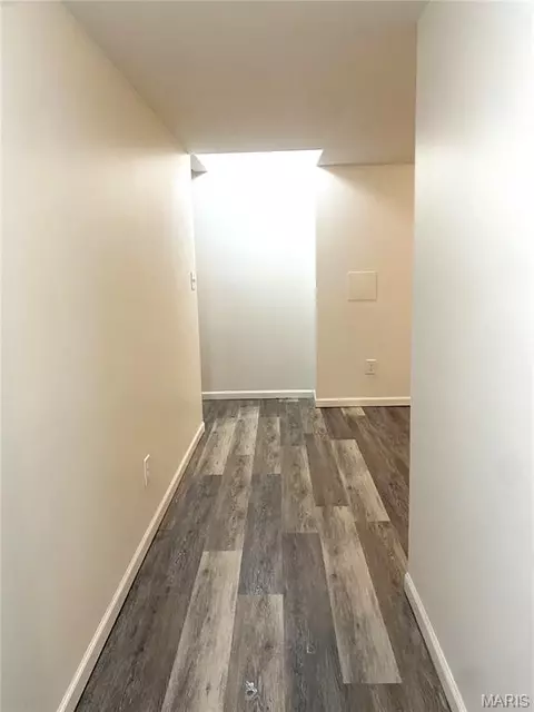 Entry Way - 2300 Willows Ct, Washington, MO 63090 photo 3 of 4