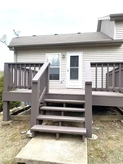 Exterior - 2300 Willows Ct, Washington, MO 63090 photo 6 of 6