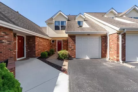 352 Windsor Pl #B, Saint Peters, MO 63376
