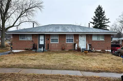 3201 Buder Ct, Saint Ann, MO 63074