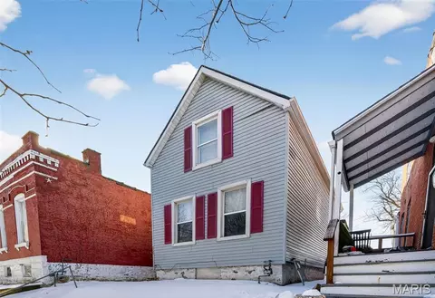 Exterior - 3721 S Compton Ave, Saint Louis, MO 63118 photo 2 of 5