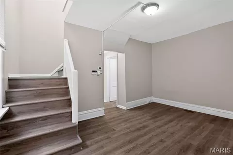 Living - 3721 S Compton Ave, Saint Louis, MO 63118 photo 4 of 5