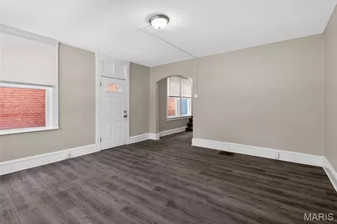 Living - 3721 S Compton Ave, Saint Louis, MO 63118 photo 1 of 5