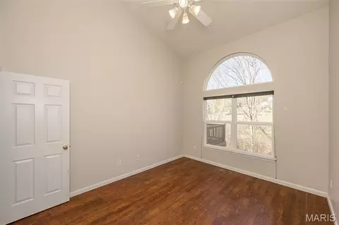 Bedroom - 6827 Eagles Landing Ct, Pacific, MO 63069 photo 1 of 2