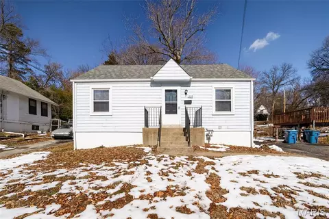 405 Estelle Ave, Ferguson, MO 63135