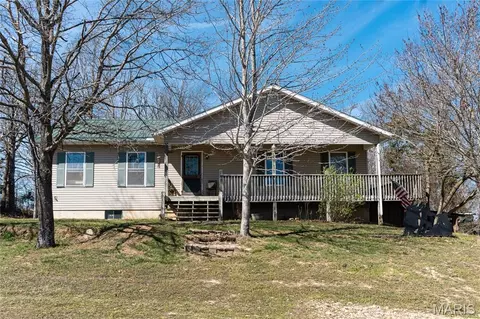 20305 Pigeon Creek Rd, Licking, MO 65542