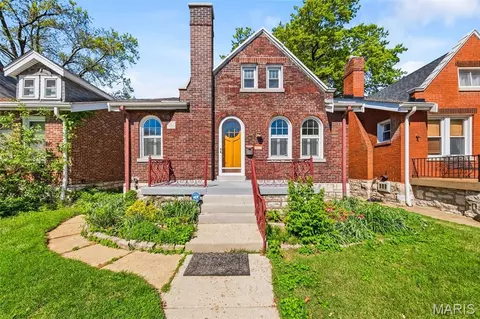 3817 Childress Ave, Saint Louis, MO 63109