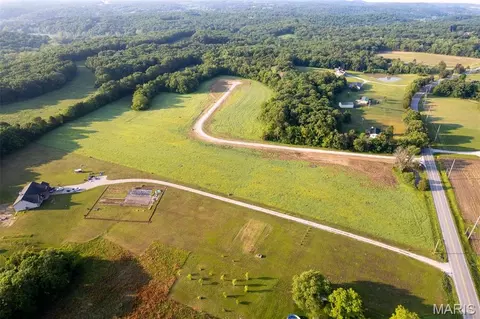 101 Cappeln Trail Ln, Marthasville, MO 63357