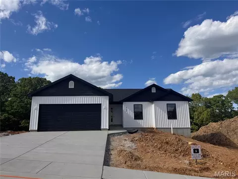 733 Blake Dr, Hillsboro, MO 63050