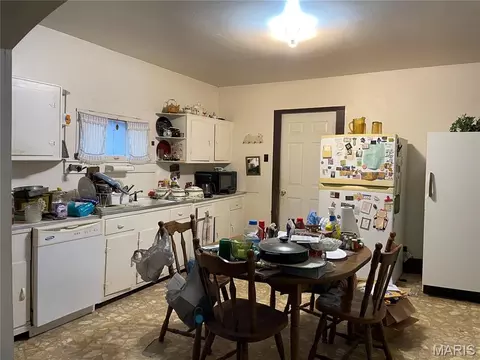 Kitchen - 414 Wayne 312, Patterson, MO 63956 photo 3 of 3