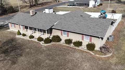 402 S Reserve St, Rosebud, MO 63091