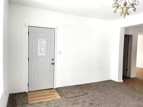 Entry Way - 10119 High St, Belgrade, MO 63622 photo 2 of 2