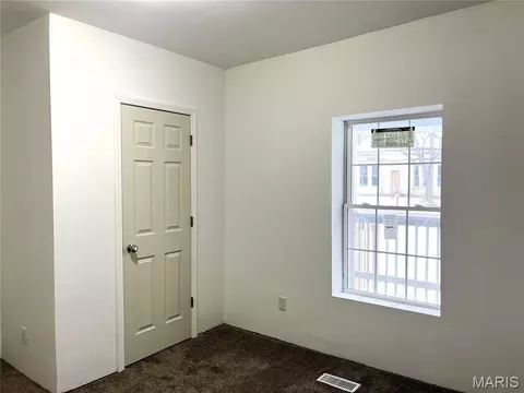 Bedroom - 10119 High St, Belgrade, MO 63622 photo 3 of 3
