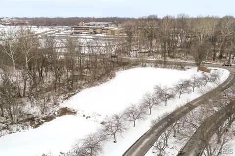 906 Hawthorne Pl, O'fallon, IL 62269