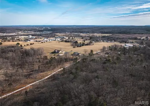 1 Bust Subdivision Rd, Potosi, MO 63664