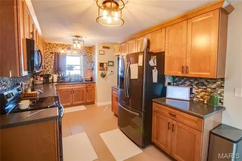 1011 Danforth St, Alton, IL 62002 photo 15