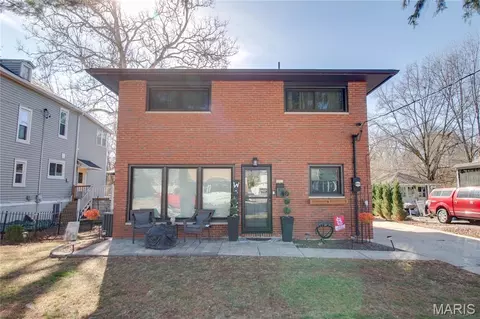 1011 Danforth St, Alton, IL 62002