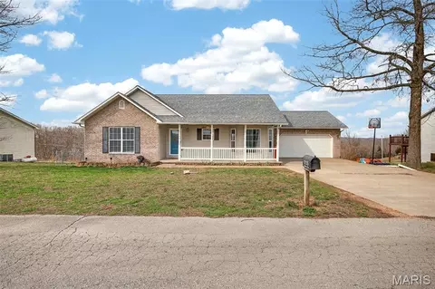 20235 Harlequin Ln, Dixon, MO 65459
