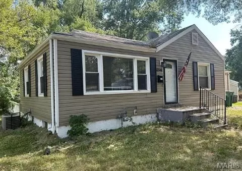 10346 Ashbrook, Saint Louis, MO 63137