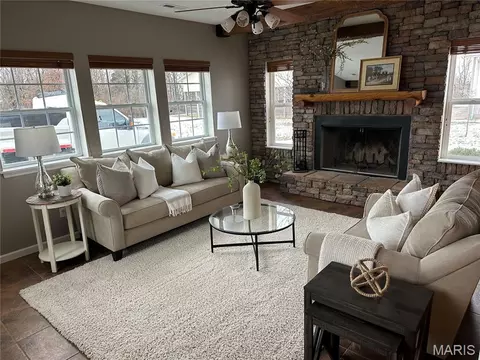 Living - 13420 Hanne Trl, Wright City, MO 63390 photo 2 of 2