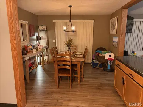 Dining - 13915 Maple Ln, Plato, MO 65552 photo 1 of 1