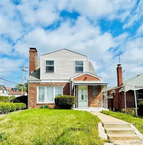 1439 Mclaran Ave, Saint Louis, MO 63147