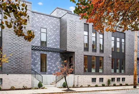 215 N Sarah St #7, Saint Louis, MO 63108