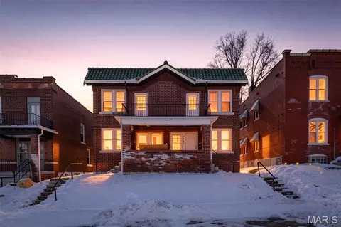 3436 Potomac St, Saint Louis, MO 63118