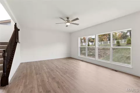 1142 Bloomfield Dr, Eureka, MO 63025 photo 8