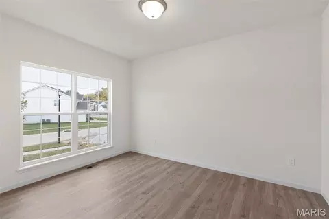 1142 Bloomfield Dr, Eureka, MO 63025 photo 4