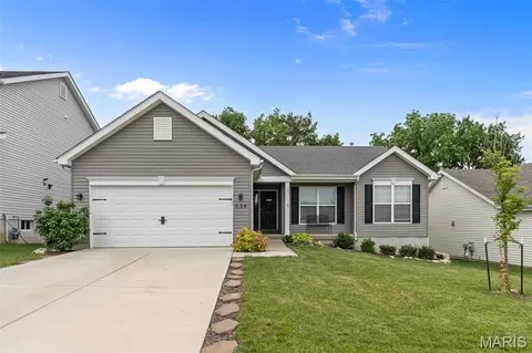 534 Leather Reins Dr, Wentzville, MO 63385