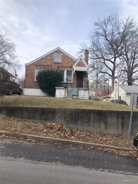 2503 Louis Ave, Brentwood, MO 63144