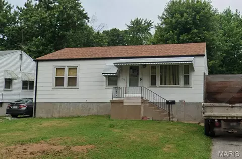 411 Warford Ave, Saint Louis, MO 63135