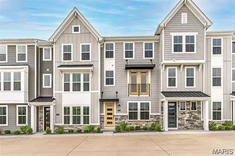 8919 Gateway Hts #94-804, Saint Louis, MO 63144