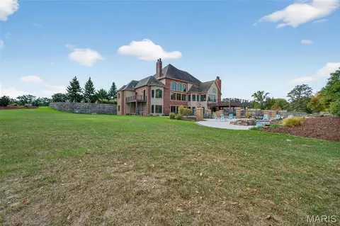 Exterior - 27499 Franklin Rd, Wright City, MO 63390 photo 9 of 15