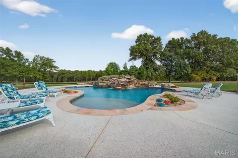 Exterior - 27499 Franklin Rd, Wright City, MO 63390 photo 7 of 15